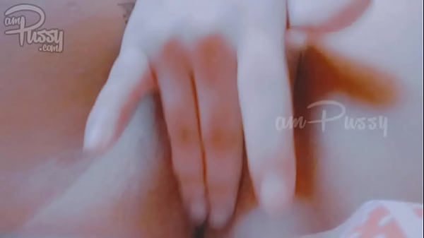 Closeup Amateur Pussy Fingering& Rubbing