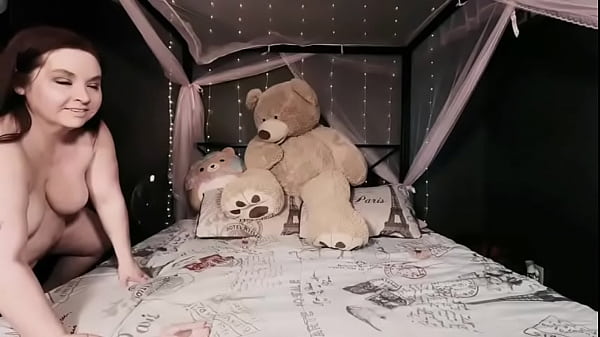 Nonton Panty Pissing Sold Panties Play thumbnail