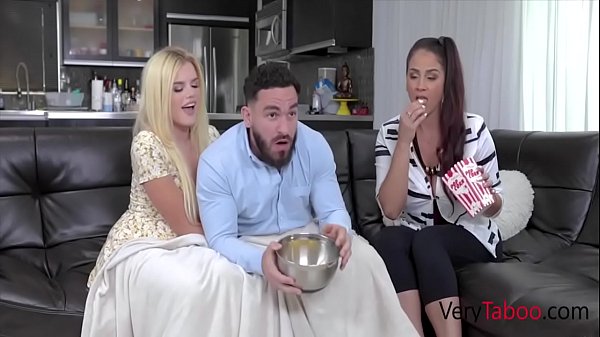 StepSister Fights And Rides_Nikki Sweet