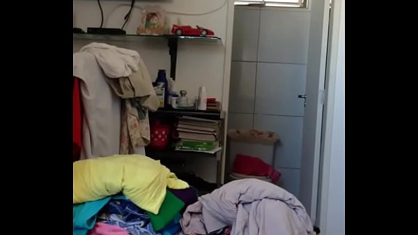 Nonton Trim.88418a03-f112-4509-a2b7-3023321d50f1.mov thumbnail