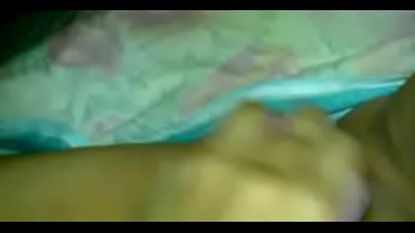 Cinthia brincando_com o vibrador_P2