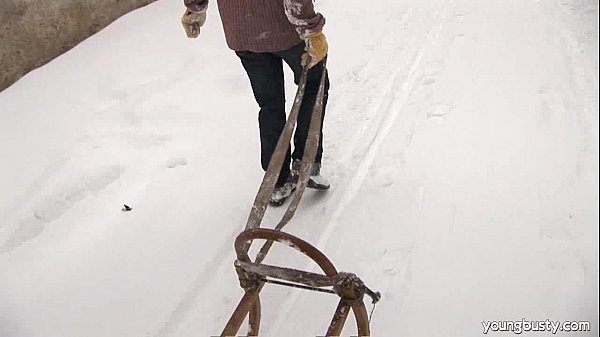 Play MP4 - Busty young Marry take cock