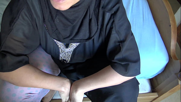Play MP4 - I shocked my muslim maid by pulling out my big German cock&excl;&excl;&excl;
