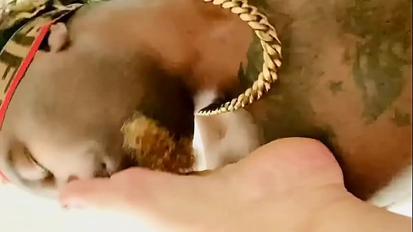 Play MP4 - Licking the lint off my managers toes&excl;