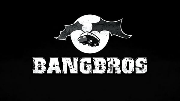 Aaliyah grey shakes that ass on a raw cock 