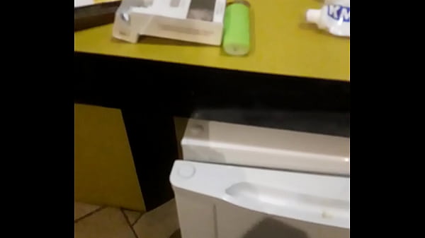 Cross loira levando rola no pelo.