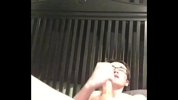 Play MP4 - im 18 time for some porn