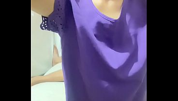 Pinay Kapit Bahay Nagpatira Habang Wala Jowa nya! - free Pinay Teens video