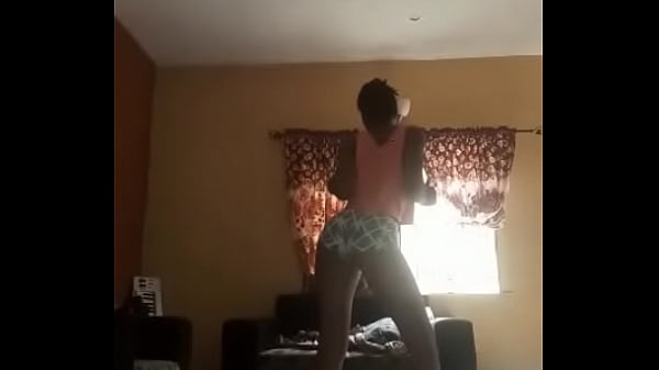 Nonton Bubble Ass Twerking thumbnail