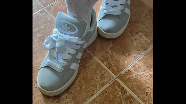 Je rentre &agrave; peine du boulot j&rsquo;ai fais cette vid&eacute;o pour les mecs qui rent 