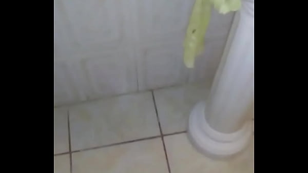 Sacando leche de mi vagina 