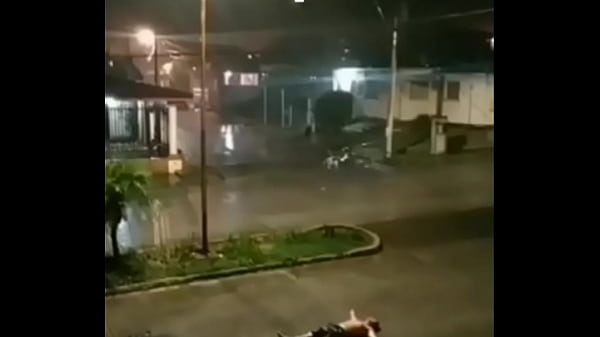 Nonton Vai Por Mim Mano, Confia thumbnail