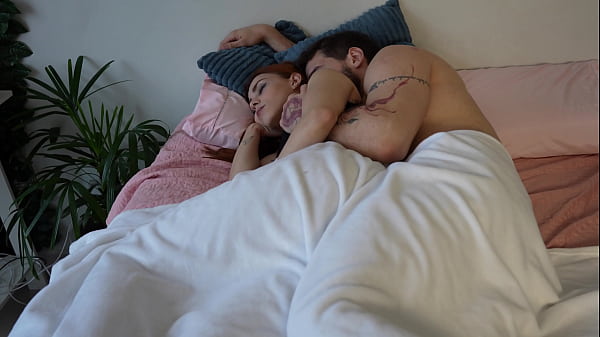 Free fiery redhead beauty rides handsome stud&rsquo;s raw bwc to creampie