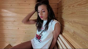 Çıtı Pıtı Üvey Kız Kardeşinin Küçücük Dar Amcığı SikildikçeGenişliyor Türk porno