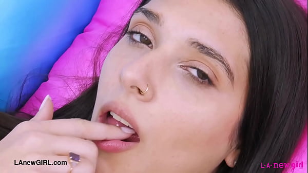 Tall and pretty brunette model_shows her sexy_body