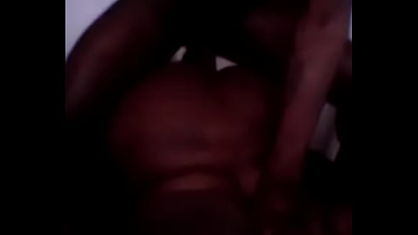 Amateur ebony keepin that_Booty up