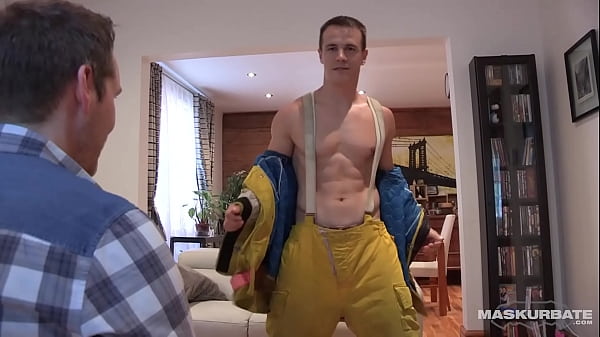 Play MP4 - Maskurbate - Stripper Hunk Shows Off His Huge Uncut Dick