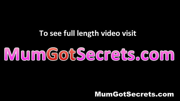 Amazing pierced pussy milf sucking 