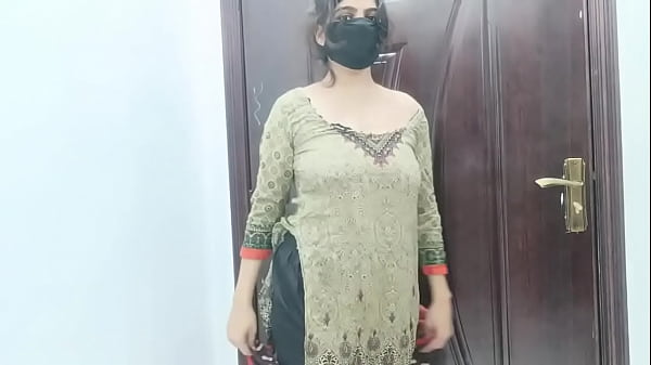 Play MP4 - XXX Pakistani Housewife Anal Sex With His Cuckold Husband
