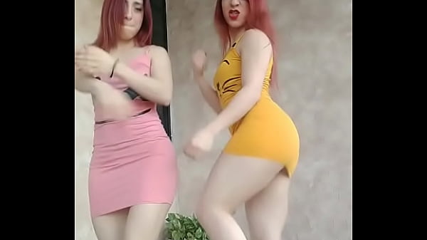 Sexy baile nenas 