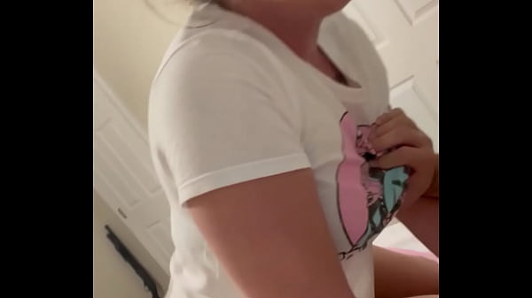 Play MP4 - Thick white girl with a big phat ass gets fucked by her stepbrother and she even lets him cum all over her ass at the end