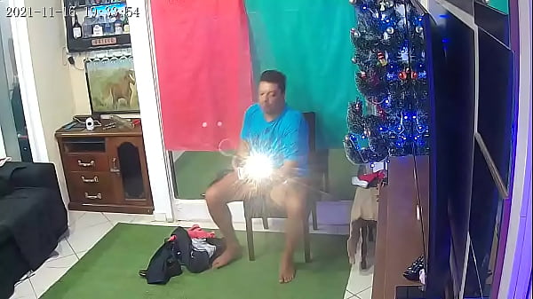 Filmei minha esposa trepando_com meu amigo