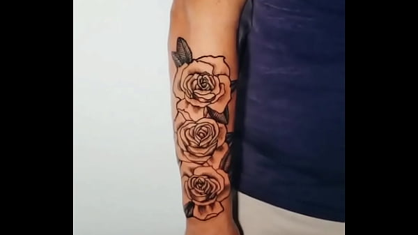 Olha o que eu fiz esses diasquem for do rj e quiser fazer tatuagem comigo chama na dm 