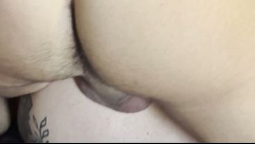 Padre Le Rompen El Ojete A Lulita Con Creampie !! thumbnail