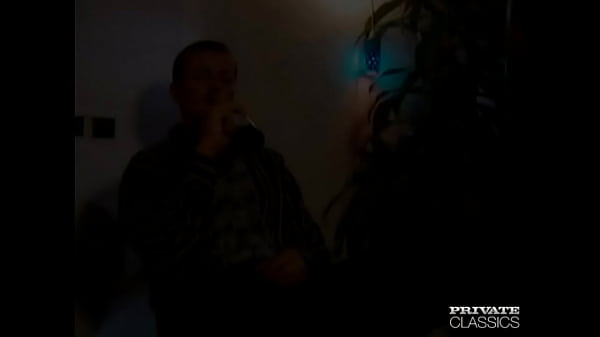 Nonton Janet, Fucked In The Starway thumbnail