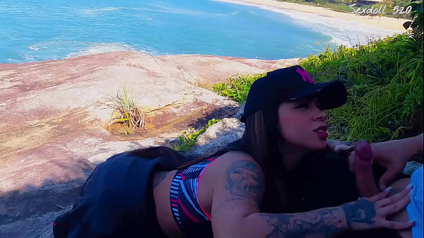 Morena Bunda Grande Recebe Personal Trainer Chupando Ele Em P&uacute;blico Fit Teen - Sexdoll520 thumbnail