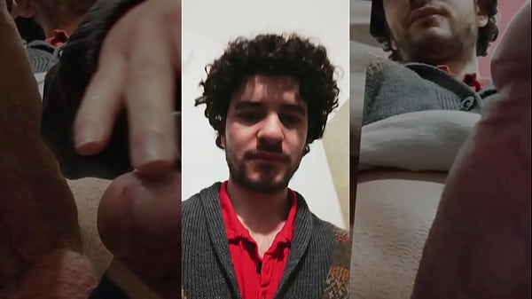 Nonton I Was Masturbating But Everybody Was Talking So I Had To Put Some Music On To Hide Their Identity! thumbnail