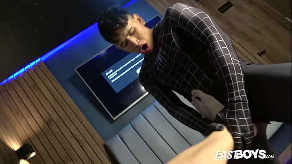 Play MP4 - Nau - Casting - Handjob