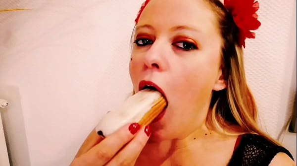 J'aime les &eacute;clairs mais pas queues vid&eacute;o surprise &agrave; venir pour les fans