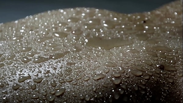 Ela ainda esta com medo de mostrar tudo quem vai querer