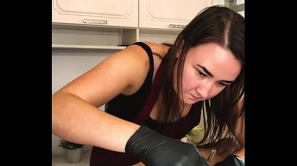 Play MP4 - While studying with SugarNadya the client powerfully ejaculated&comma; the student saw a powerful cumshot