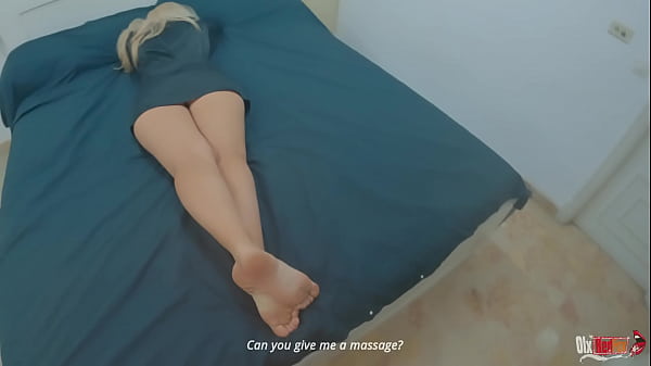 Play MP4 - Stepmom asked for a massage but instead had sex with her stepson and got cum in her mouth &lpar;Subtitles in English&rpar;