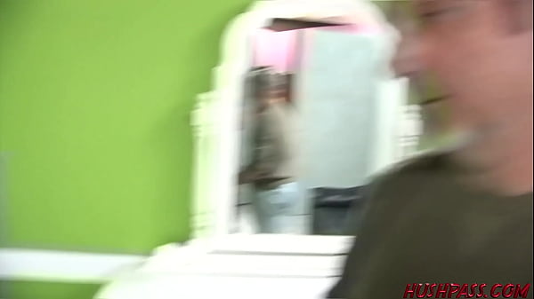 Nonton Adorable Tyler Puts Down Her Plushy For A Bwc Slushy thumbnail