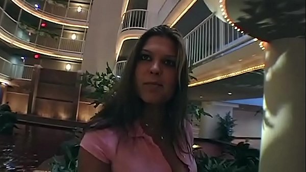 Play MP4 - She come to visit him in a hotel-flat - and then she get fucked