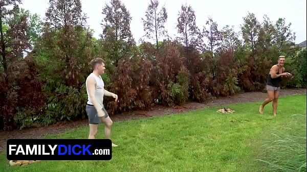 Play MP4 - Surprised By His Stepson&rsquo;s Cock-sucking Skills&comma; Stepdad Retributes The Gift By Eating His Dick