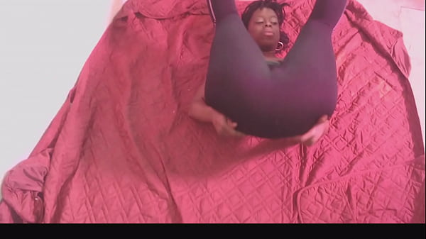 Play MP4 - Compilation of Emily Xtra