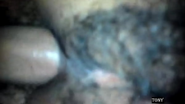 Play MP4 - Porno casero&colon; Se&ntilde;ora peluda se deja culiar por el culo por primera vez y termina pidiendo mas&period;&period; Nos interrumpen justo cuando me corr&iacute;a dentro de su culo&period;