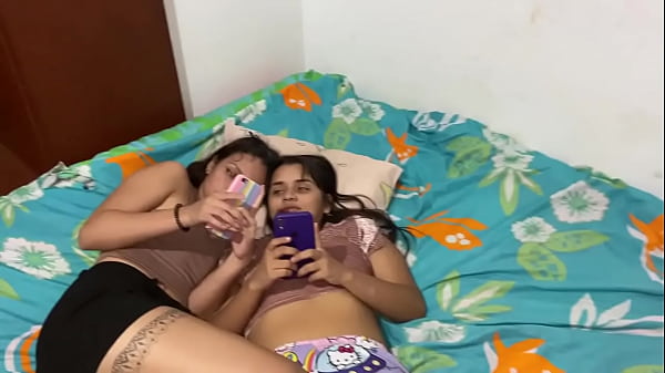 Play MP4 - alquilo un apartamento y  lo estreno con la hermanastra de mi mejor amigo