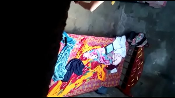 espiando ami vecina puta