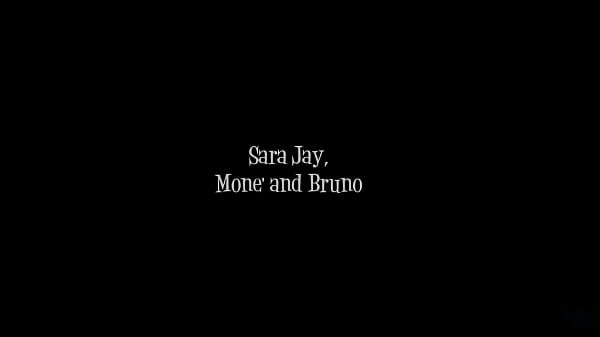 Lucky moe destroys that mature cunt sa jay really loves bbc's 