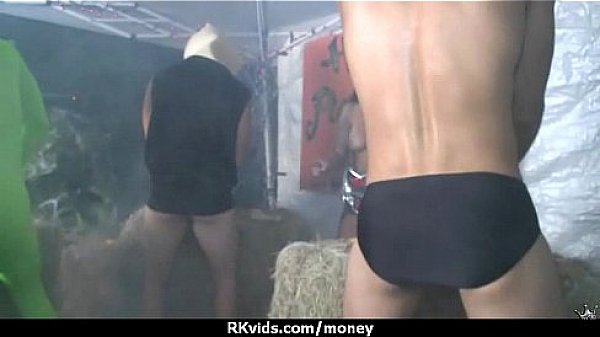 Hot sexy amateur babe needs a lift and takes cash 30 