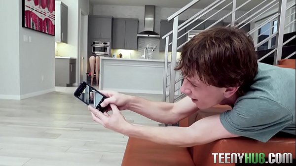 Redhead Lauren Phillips Facialized HD 