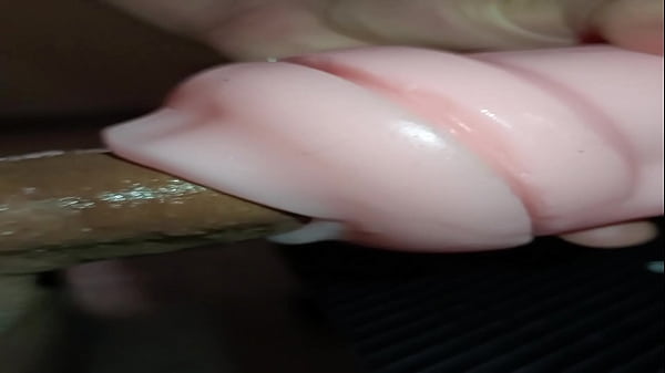 TRAILERKISSY ME HACE UNA MAMADA