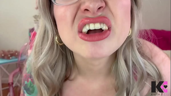 Kaiiamas holiday fang drain feeding 