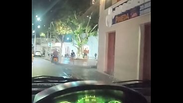 Nonton Pov Porno Real, Recojo A Una Linda Milf En La Calle Y La Llevo A Mi Apartamento Y Le Doy Por El Culito thumbnail