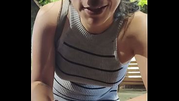 POV porno real callejero, encuentro a linda latina en un parque, nos vamos a coger y termino dá_ndole por el culo